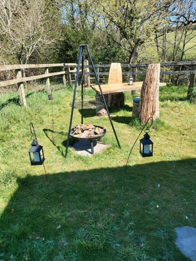 The Old Mill Shepherds Hut Okehampton Esterno foto